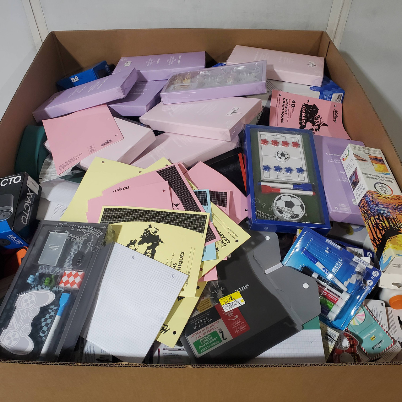 651 units of Office & School Supplies - MSRP $5,442 - Returns (Lot # 967404)