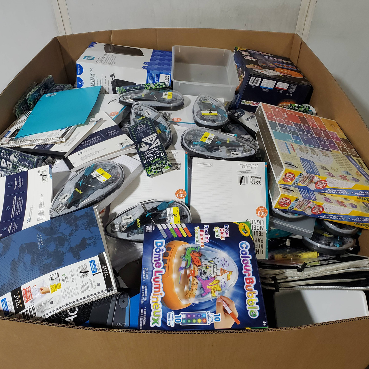 1687 units of Office & School Supplies - MSRP $10,088 - Returns (Lot # 967708)