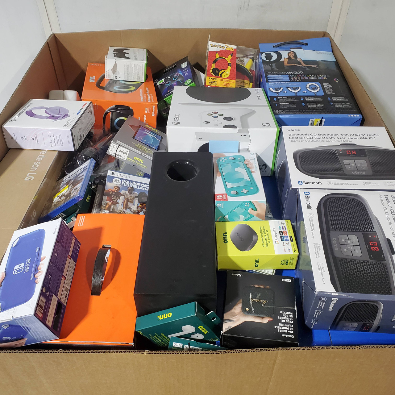 235 units of Electronics - MSRP $16,015 - Returns (Lot # 966708)