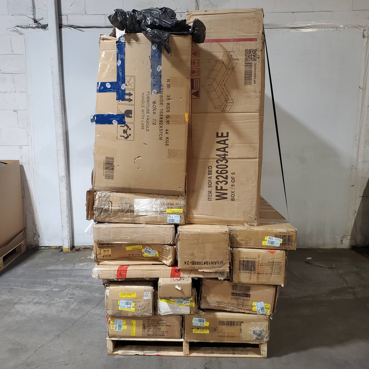 17 units of Furniture (Multi-Box Sets) - MSRP $2,700 - Salvage (Lot # 968107)