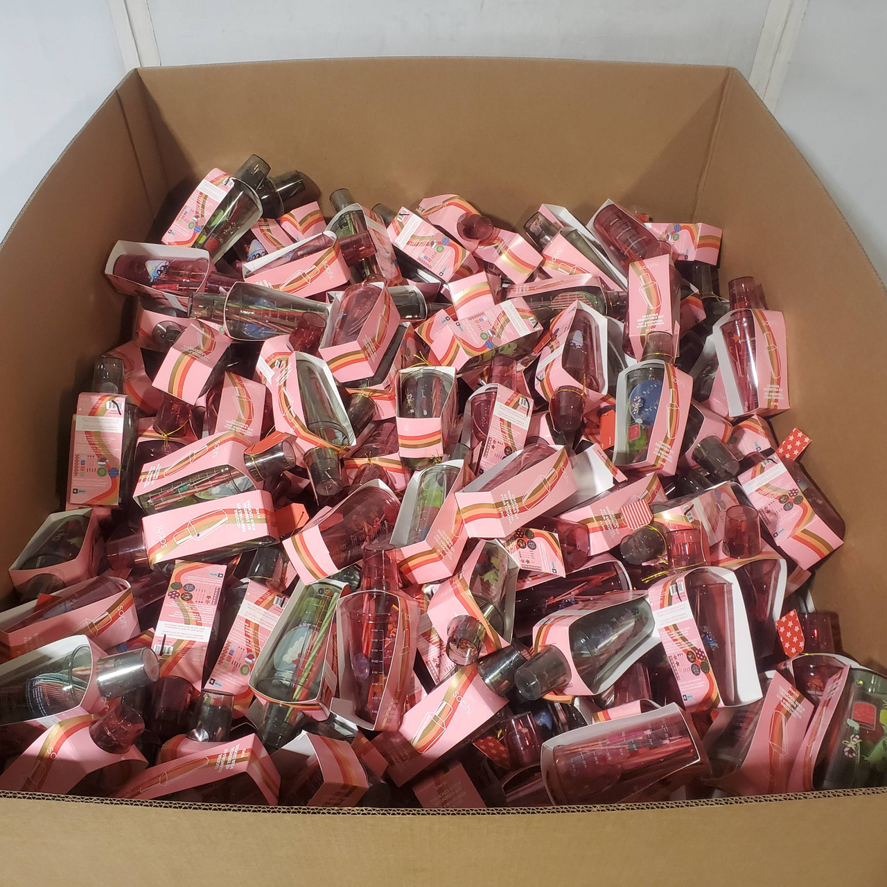 535 units of Sophi Cocktail Essentials 21pcs Kits - MSRP $5,345 - Like New (Lot # 968916)