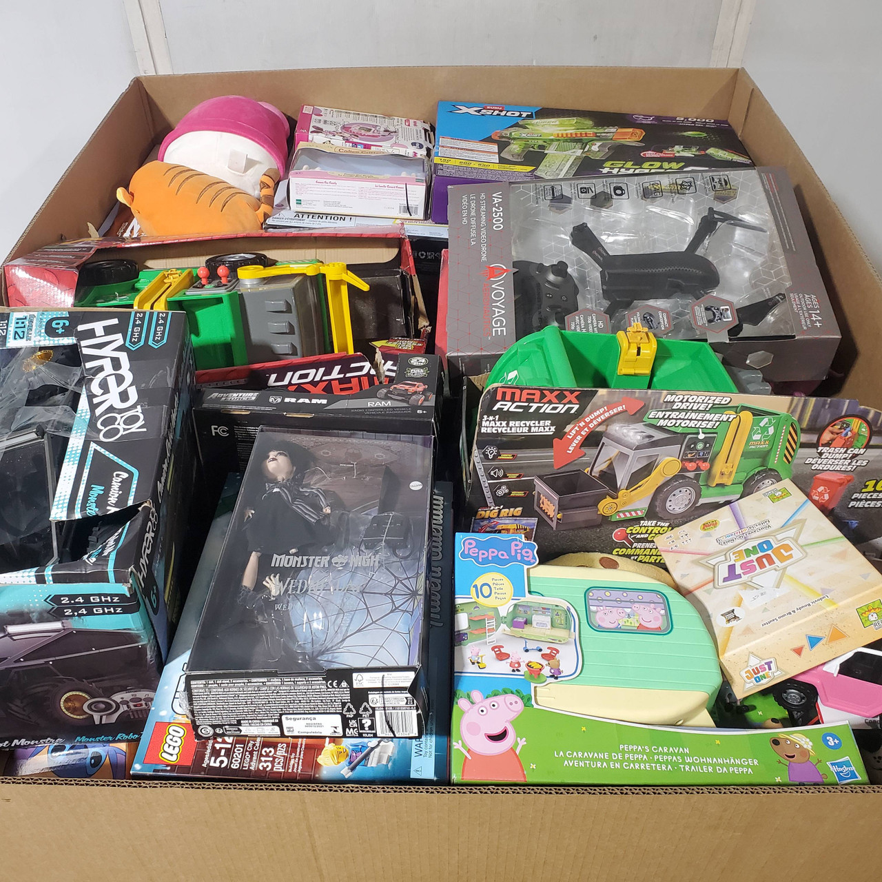 425 units of Toys - MSRP $5,565 - Returns (Lot # 969705)