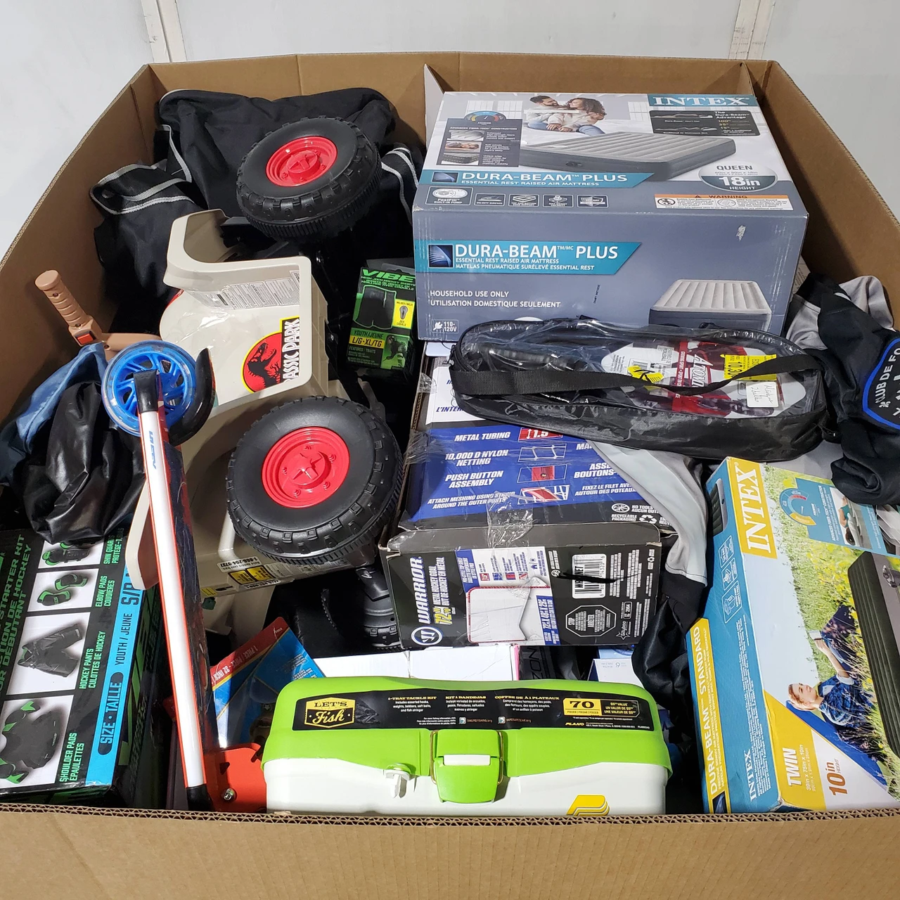 145 units of Sporting Goods - MSRP $3,645 - Returns (Lot # 971008)