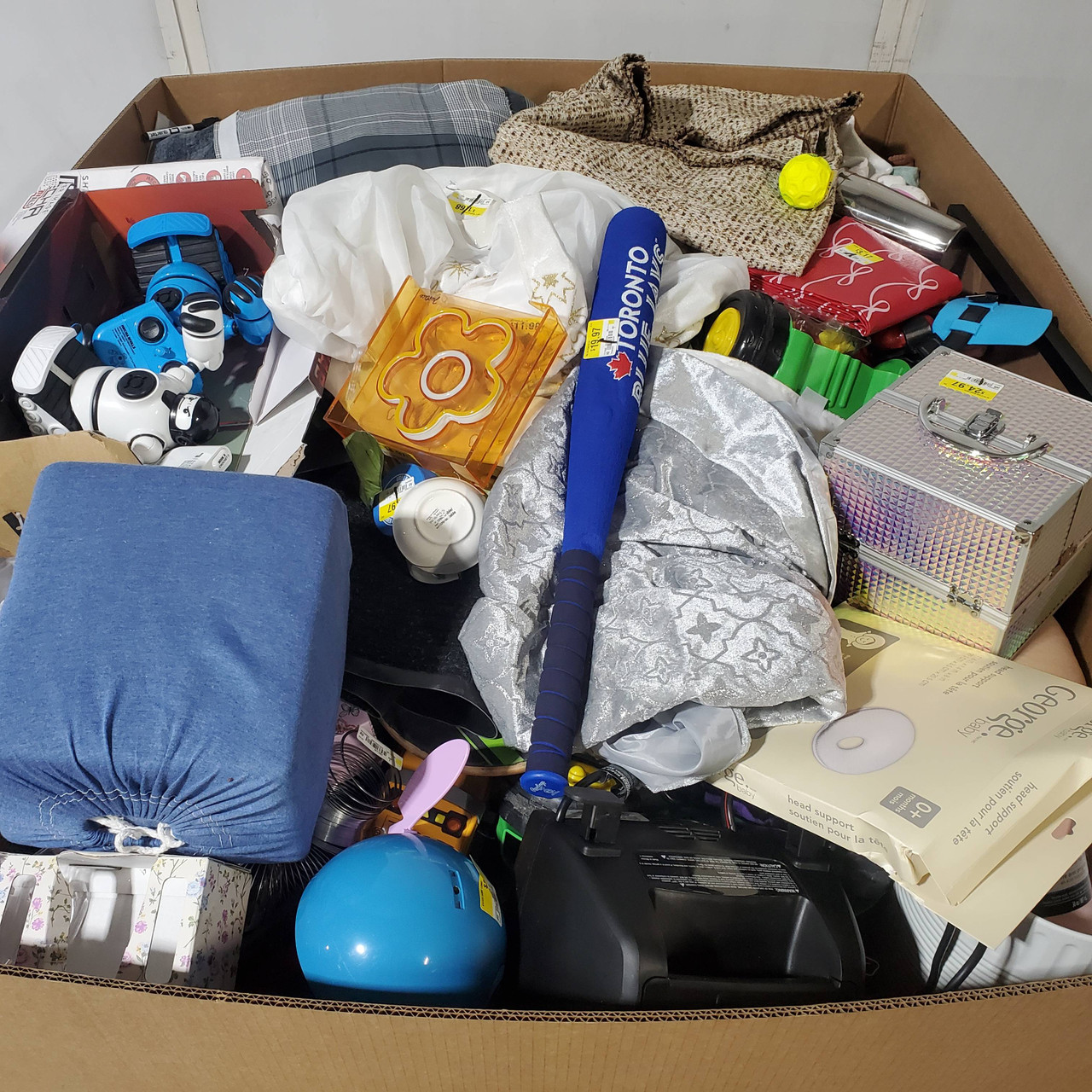 280 units of Unmanifested GM - MSRP $2,800 - Returns (Lot # 980532)
