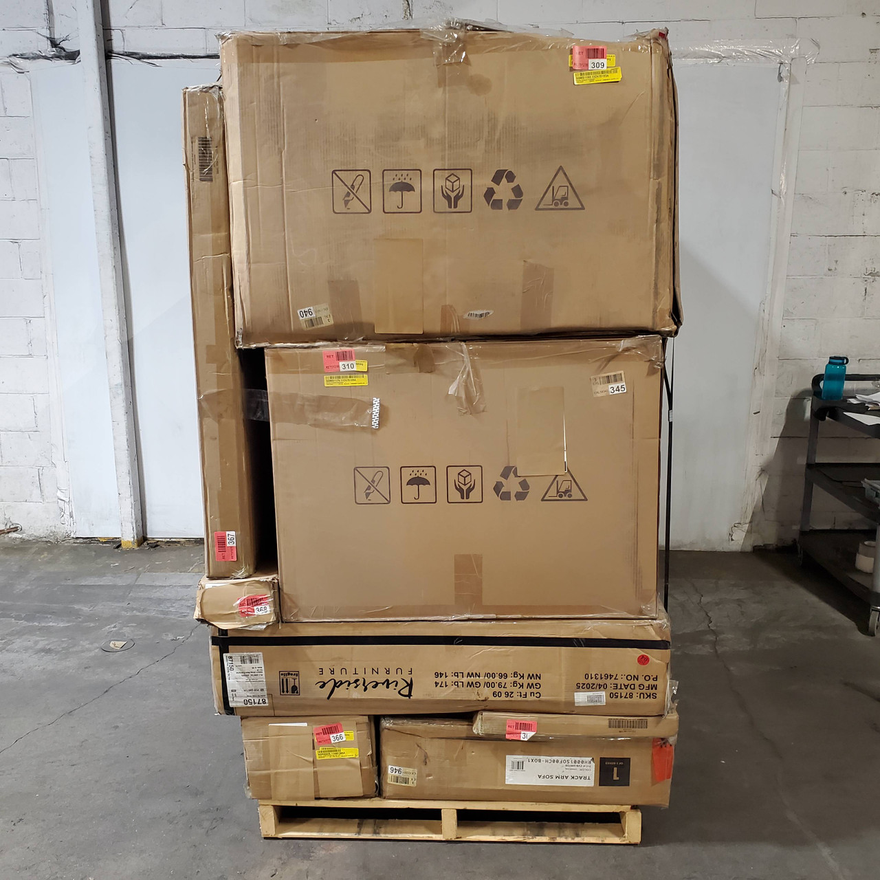 8 units of Furniture (Multi-Box Sets) - MSRP $800 - Salvage (Lot # 981012)