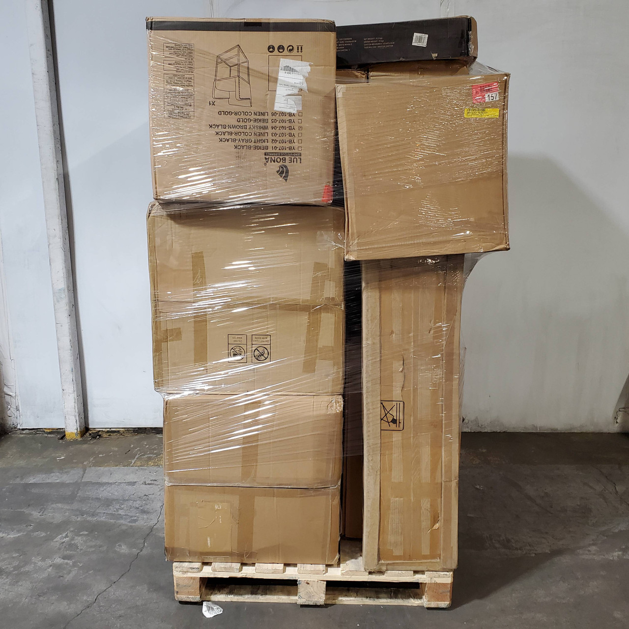 12 units of Home Furniture - MSRP $4,046 - Like New (Lot # 981201)