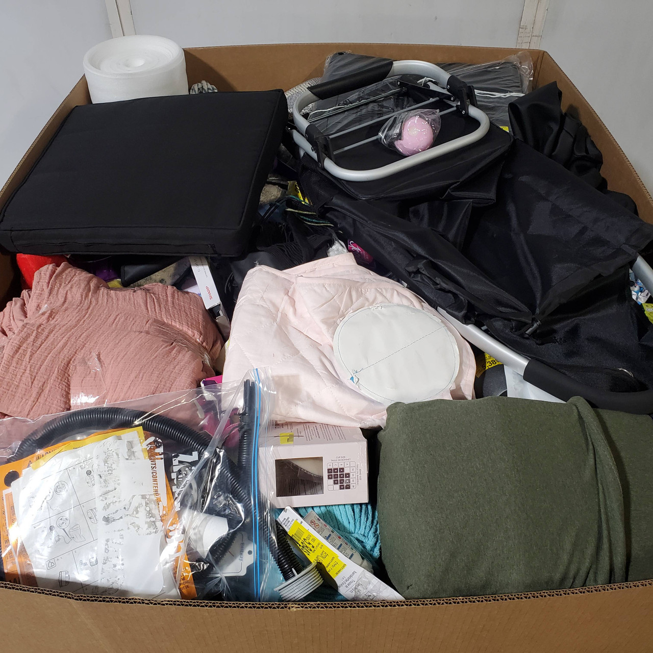 239 units of Unmanifested GM - MSRP $2,390 - Returns (Lot # 998607)