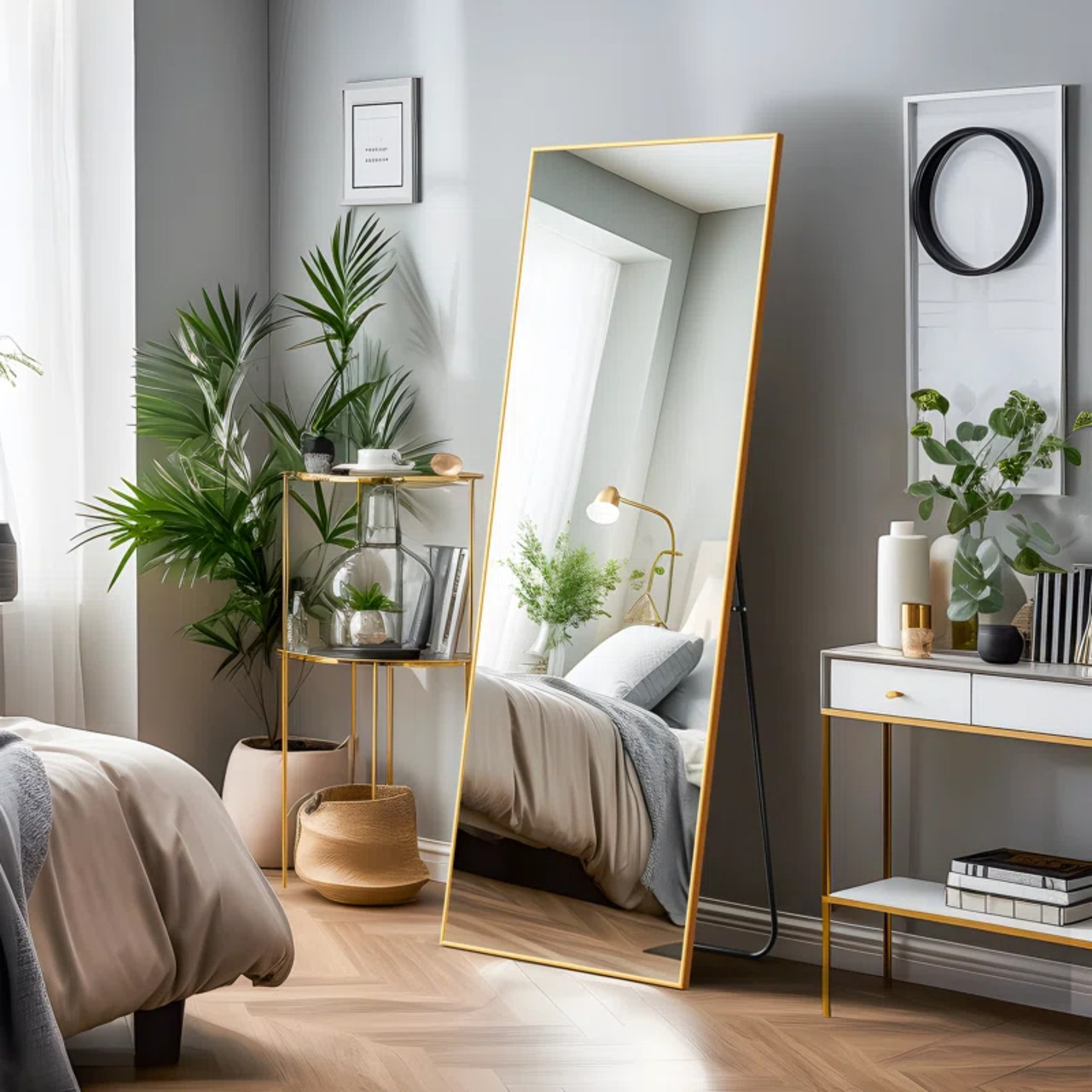 30 units of Koudia Metal Framed Standing Mirror - Finish Gold, Size 64" x 21" - MSRP $9,210 - Like New (Lot # 1027815)