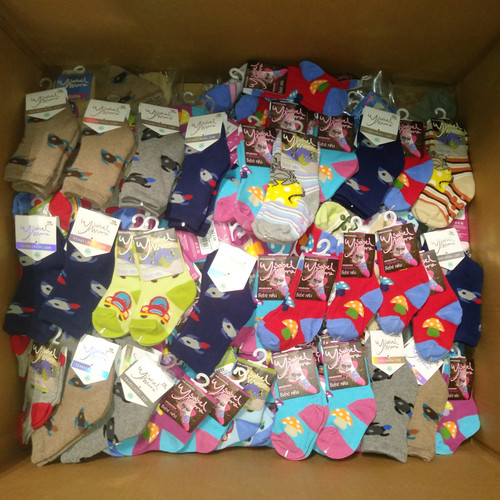 1755 Units of Baby Socks (Various Colors & Sizes) - MSRP 14022$ - Brand New (Lot # 558906)