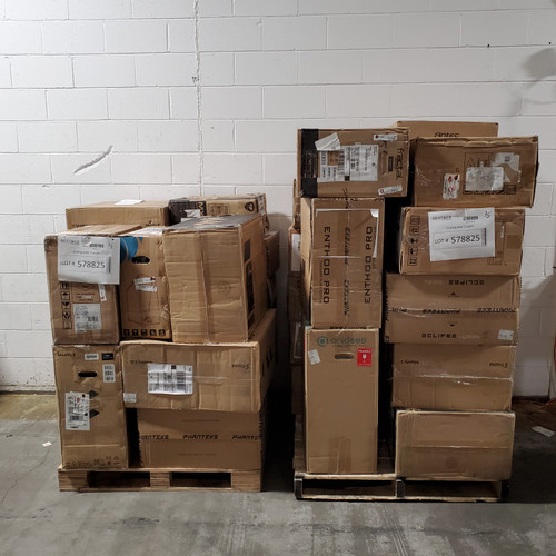 34 Units of Computer Cases - MSRP 4103$ - Salvage (Lot # 578825)