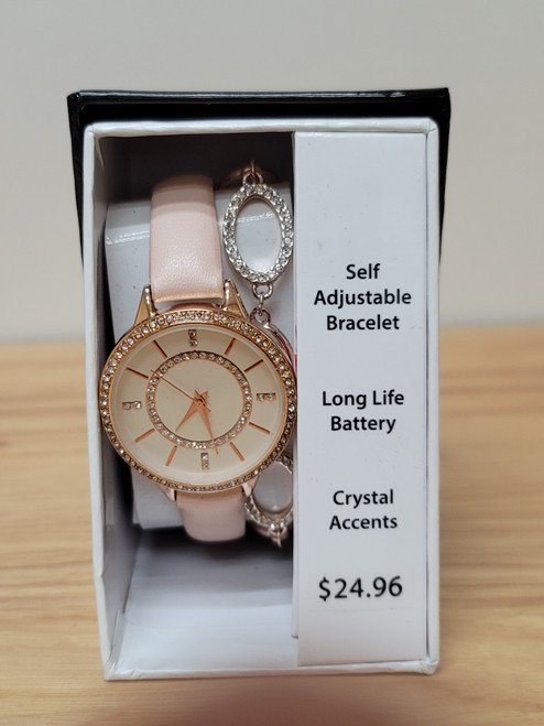 50 Units of Jessica Carlyle Girls Womens Watches + Bracelet - MSRP 1600$ - Brand New (Lot # CP611714)