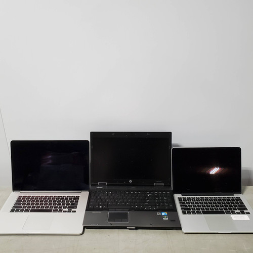 7 units of Laptops - MSRP $3,673 - Returns (Lot # 692860)