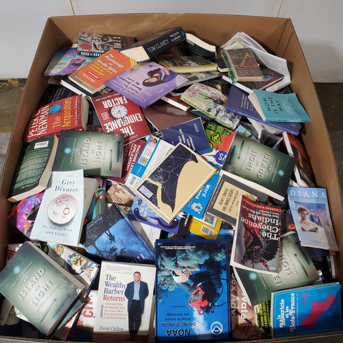 826 units of Books - MSRP $21,965 - Like New (Lot # 900501)