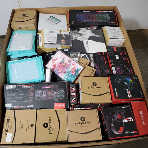 960 units of Electronics & Acc (Mix) - MSRP $24,880 - Returns (Lot # 9055138)