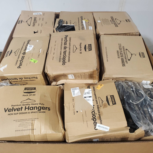 56 units of Hangers (Packs) - MSRP $1,895 - Returns (Lot # 921124)