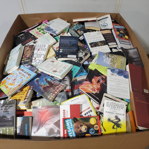 898 units of Books - MSRP $29,580 - Like New (Lot # 910619)