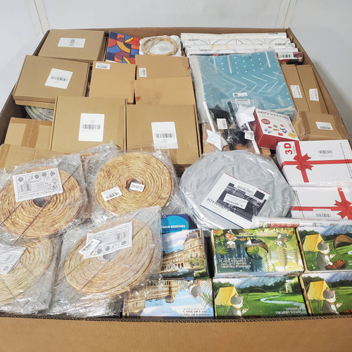 426 units of General Merchandise (Mix) - MSRP $7,718 - Returns (Lot # 909222)