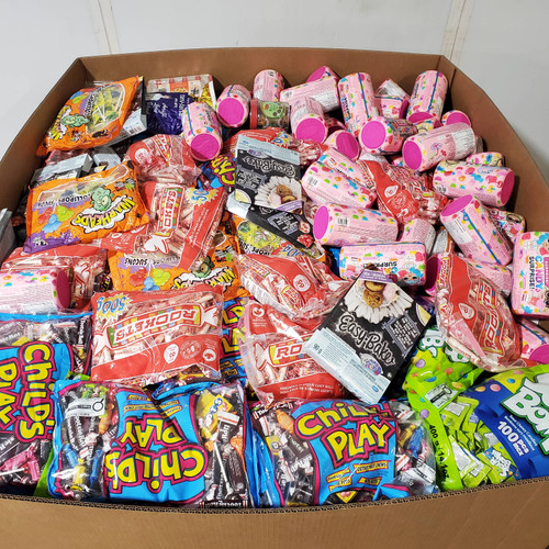 798 units of Grocery (Mix) - MSRP $6,061 - Like New (Lot # 931234)