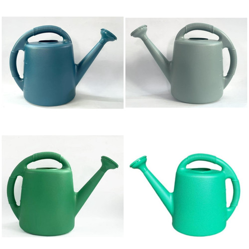 145 units of Expert Gardener 2 Gal Watering Cans - MSRP $779 - Like New (Lot # 947803)