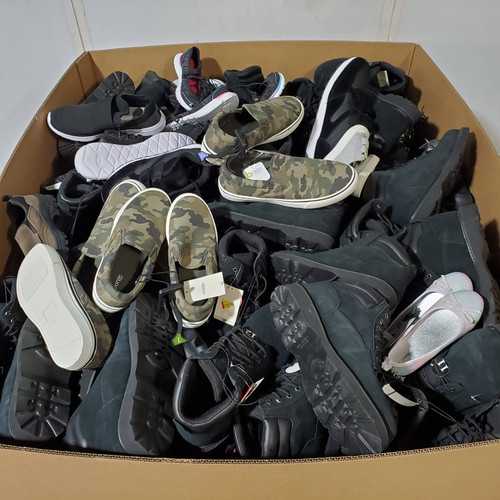 203 units of Shoes (pair) - MSRP $6,059 - Returns (Lot # 947802)