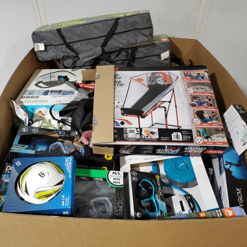 165 units of Sporting Goods - MSRP $4,662 - Returns (Lot # 956608)