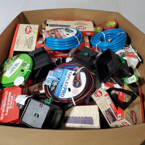 272 units of Garden & Accessories - MSRP $4,560 - Returns (Lot # 959510)