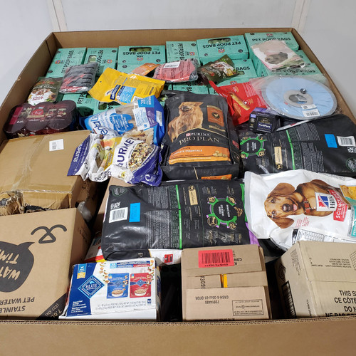 316 units of Pet Products - MSRP $6,106 - Returns (Lot # 955403)