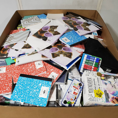 823 units of Office & School Supplies - MSRP $6,052 - Returns (Lot # 958508)