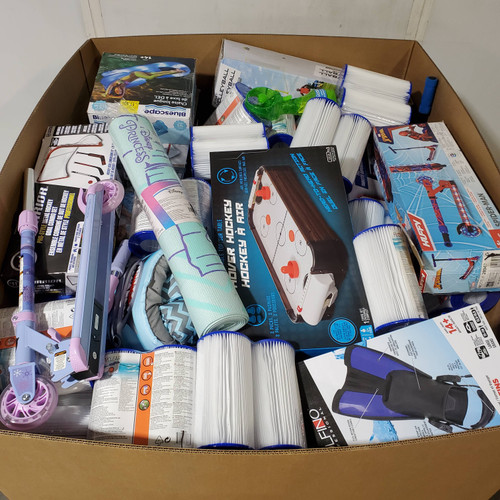 295 units of Sporting Goods - MSRP $3,727 - Returns (Lot # 960002)