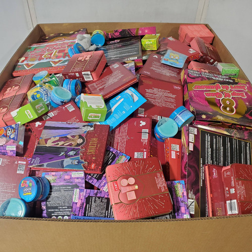 616 units of Pharmacy & Wellness - MSRP $6,313 - Like New (Lot # 961010)