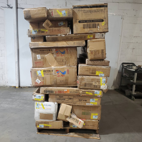 23 units of Furniture (Multi-Box Sets) - MSRP $6,503 - Salvage (Lot # 959412)
