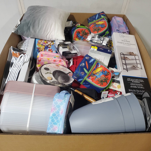 647 units of Home Products - MSRP $4,371 - Returns (Lot # 961810)