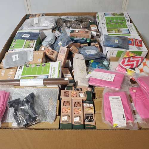 631 units of Home Products - MSRP $9,920 - Returns (Lot # 942912)