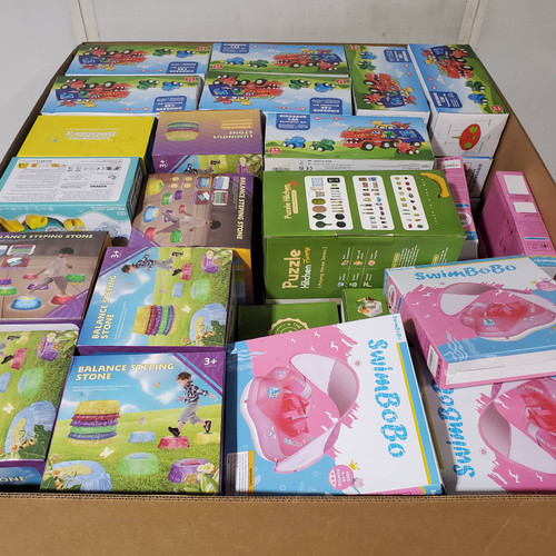 135 units of Toys - MSRP $4,098 - Returns (Lot # 936212)