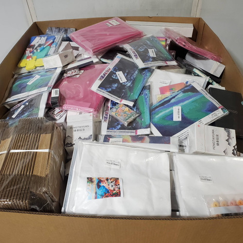 642 units of Office & School Supplies - MSRP $8,803 - Returns (Lot # 939315)