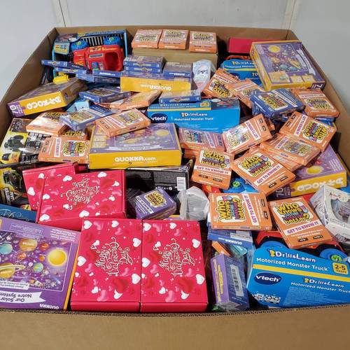 742 units of Toys - MSRP $12,203 - Returns (Lot # 933002)