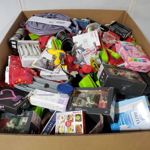 195 units of Home Products - MSRP $2,785 - Returns (Lot # 966404)