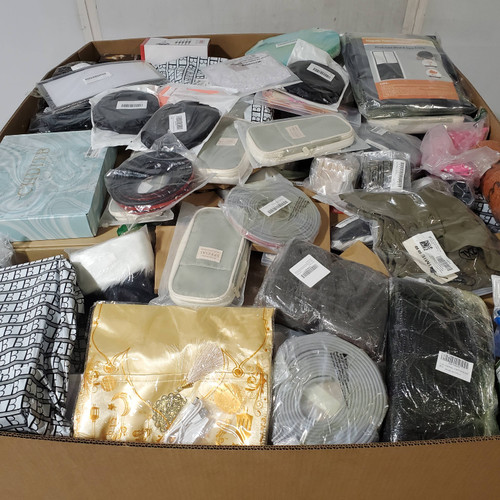 895 units of Unmanifested GM - MSRP $8,950 - Returns (Lot # 922403)