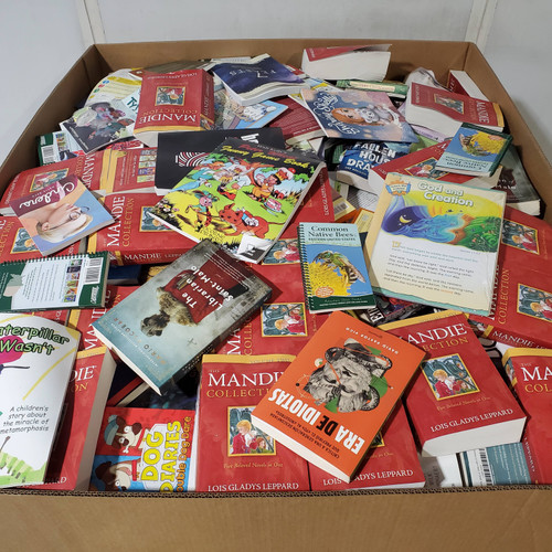 1008 units of Books - MSRP $22,028 - Like New (Lot # 924223)