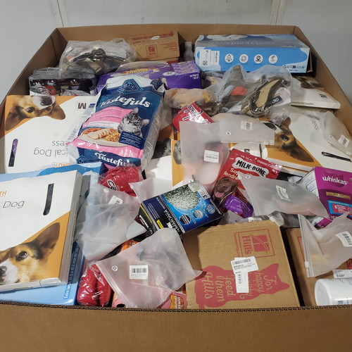 327 units of Pet Products - MSRP $7,456 - Returns (Lot # 919905)