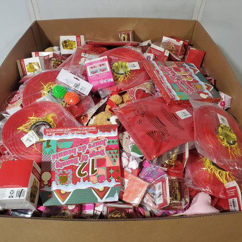 1196 units of Holidays & Party - MSRP $5,489 - Returns (Lot # 967008)