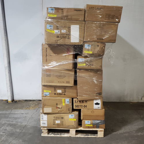39 units of Lighting - MSRP $12,471 - Returns (Lot # 965810)