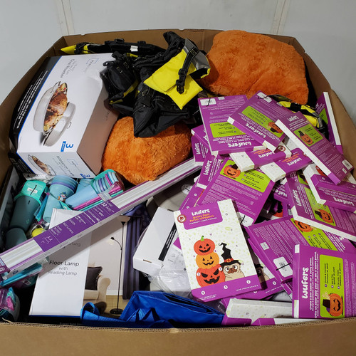 8914 units of Home Products - MSRP $86,624 - Returns (Lot # TK53062)