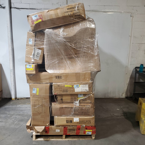 22 units of Patio Furniture - MSRP $7,861 - Returns (Lot # 961307)