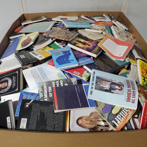 1126 units of Books - MSRP $36,203 - Like New (Lot # 917607)
