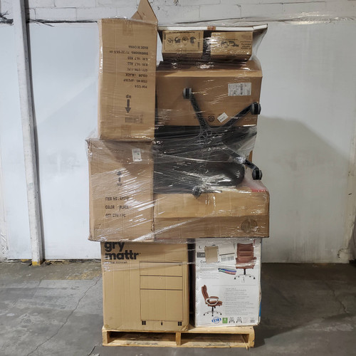 18 units of Office Furniture - MSRP $4,590 - Returns (Lot # 964609)