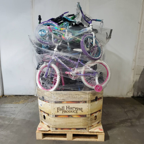 12 units of Bicycles - MSRP $2,026 - Returns (Lot # 972601)