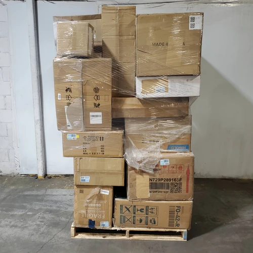 24 units of Home Fixtures - MSRP $8,509 - Returns (Lot # 971608)