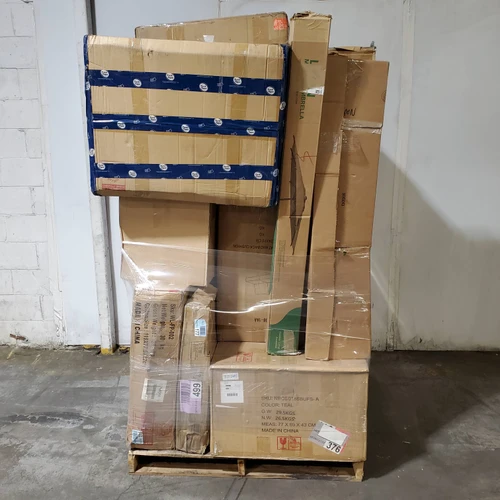 14 units of Patio Furniture - MSRP $4,982 - Returns (Lot # 970404)