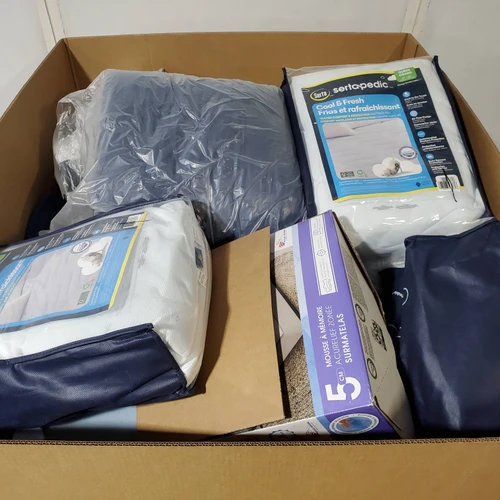 28 units of Bedding - MSRP $1,071 - Returns (Lot # 974322)